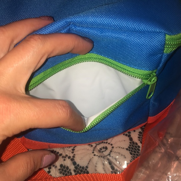 Small hanging lunchbox - Picture 5 of 8